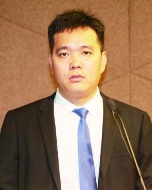 丽岛新材：公司财务总监金娜艳辞职