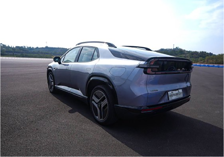 深蓝汽车打响品牌立身之战，CEO邓承浩：要做到货真价实