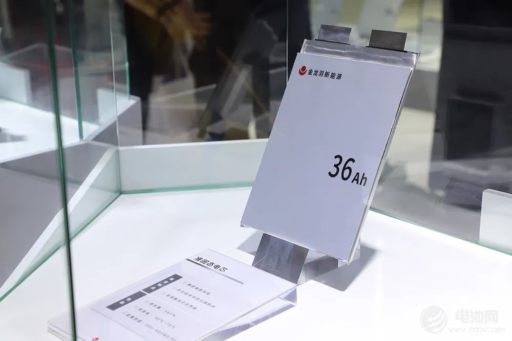 汇隆新材涨3.57%，股价创历史新高