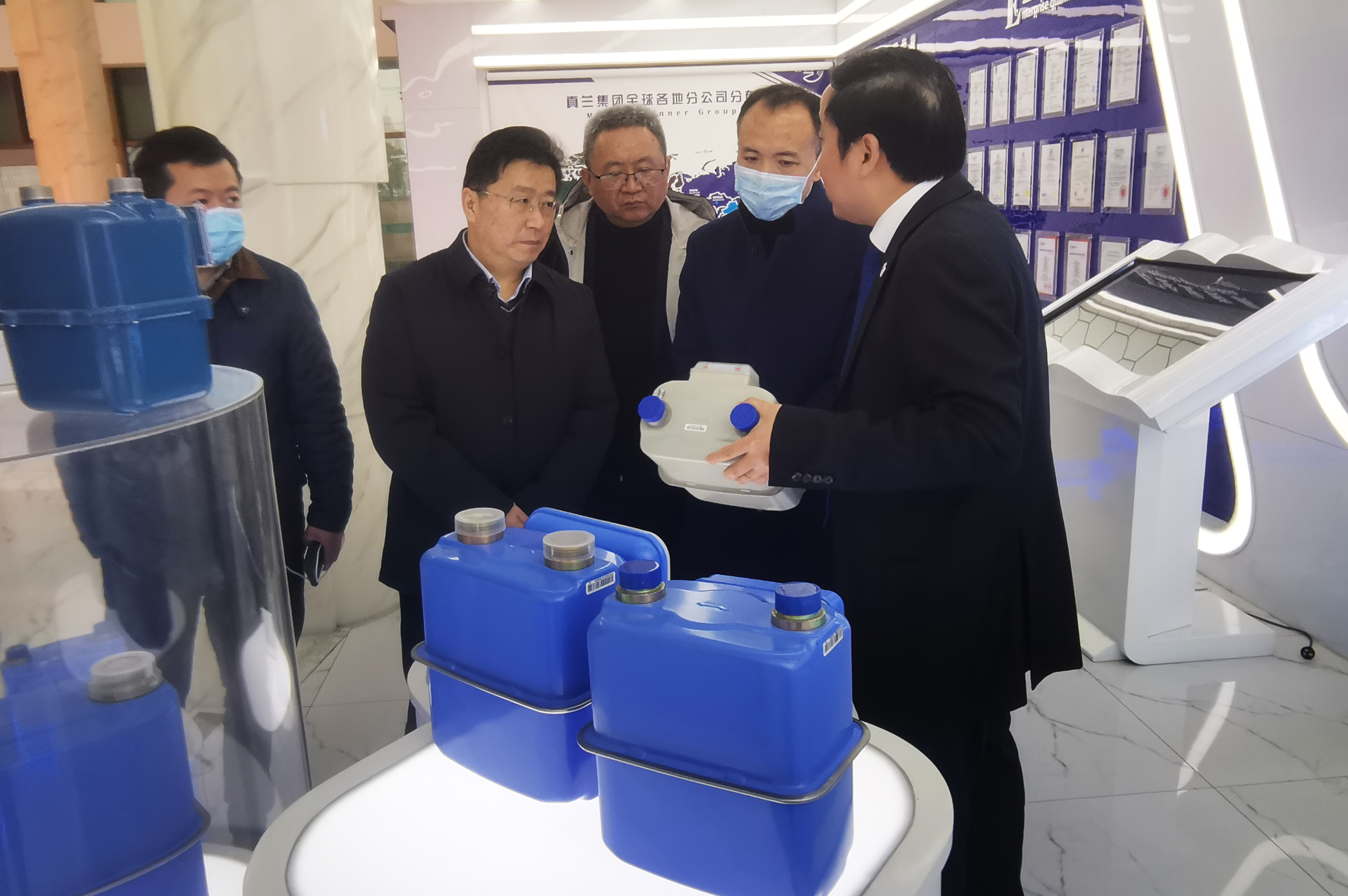 真兰仪表大宗交易成交49.35万股 成交额757.03万元